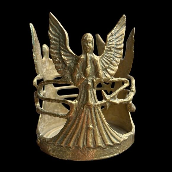 Brass Angel Candle Holder Vintage Christmas Praying Round Korea - Picture 1 of 5